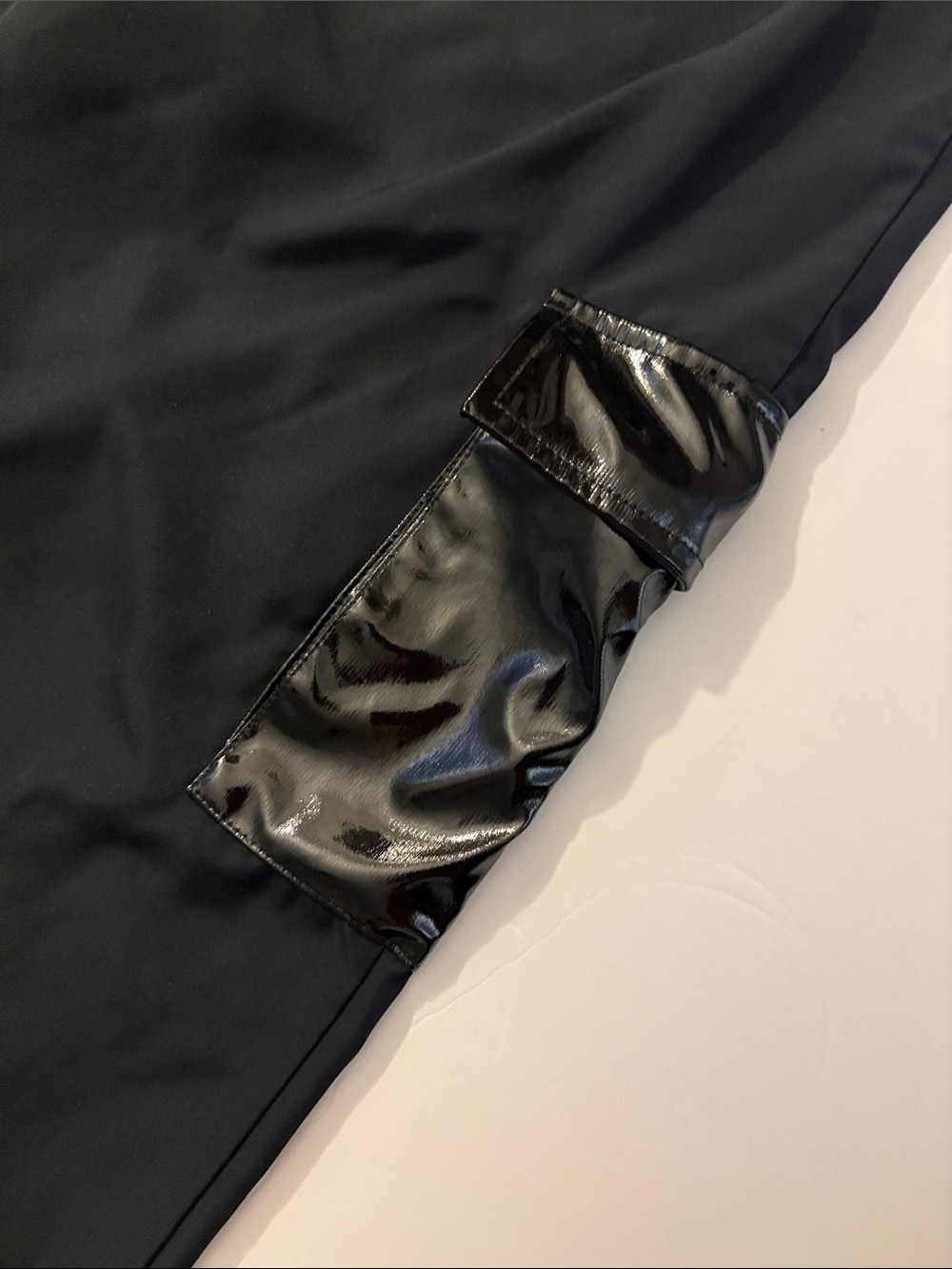 Nike Black Jogger Sweatpants with Silver Zippers - Picture 8 of 10